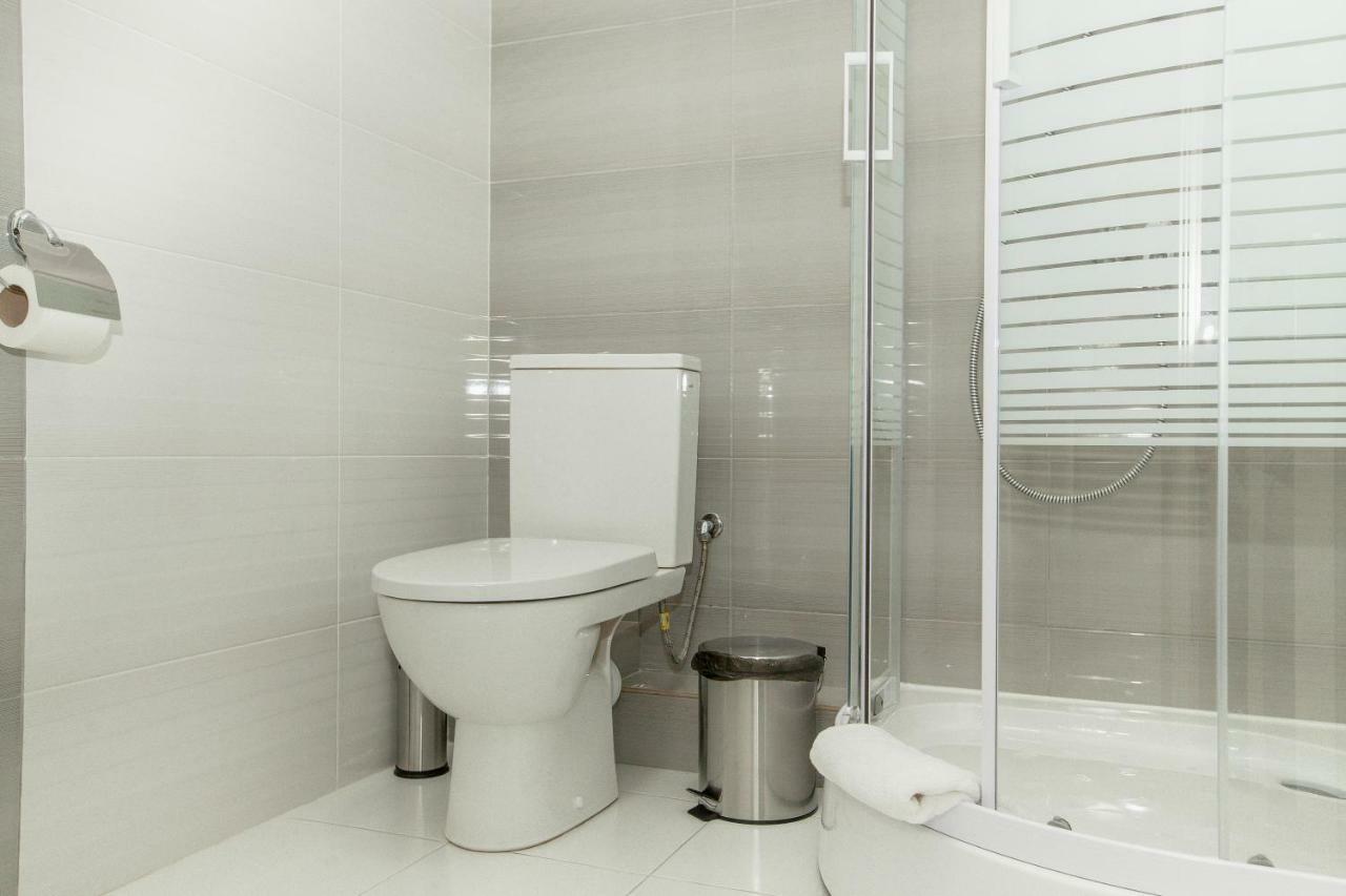 Mon Ami Hotel Ivano-Frankivsk Eksteriør billede